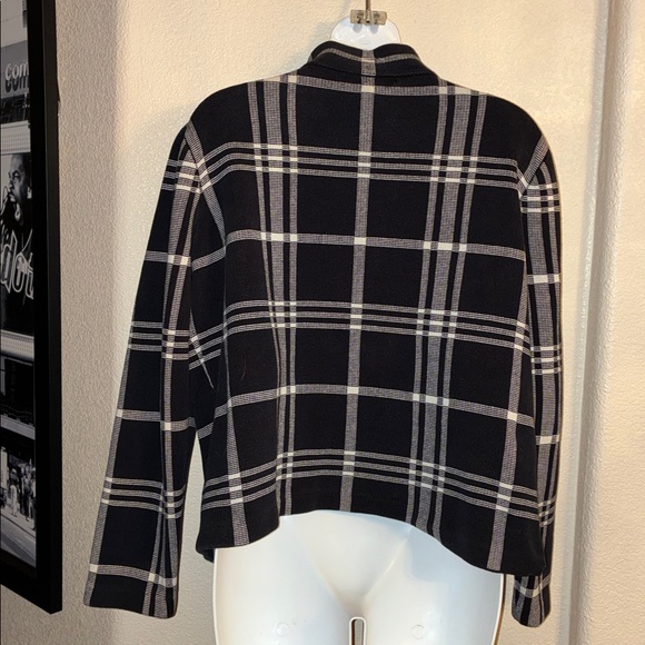Lauren Ralph Lauren Women's Grey & White Plaid Cardigan Sweater, Zip Front. XL - Picture 5 of 16